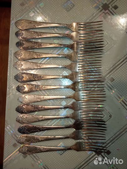 Мельхиоровые посеребрённые столовые приборы