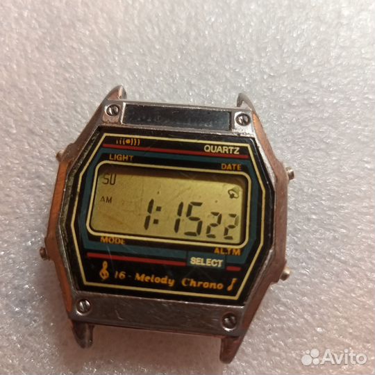 Часы электронные Montana