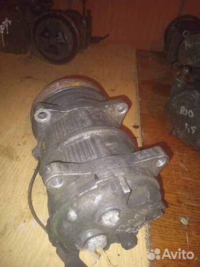 Компрессор кондиционера volvo s40