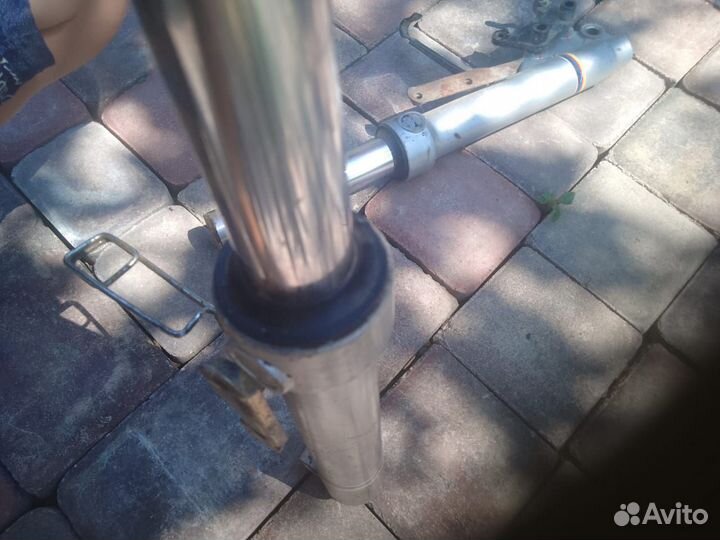 Вилка на мотоцикл