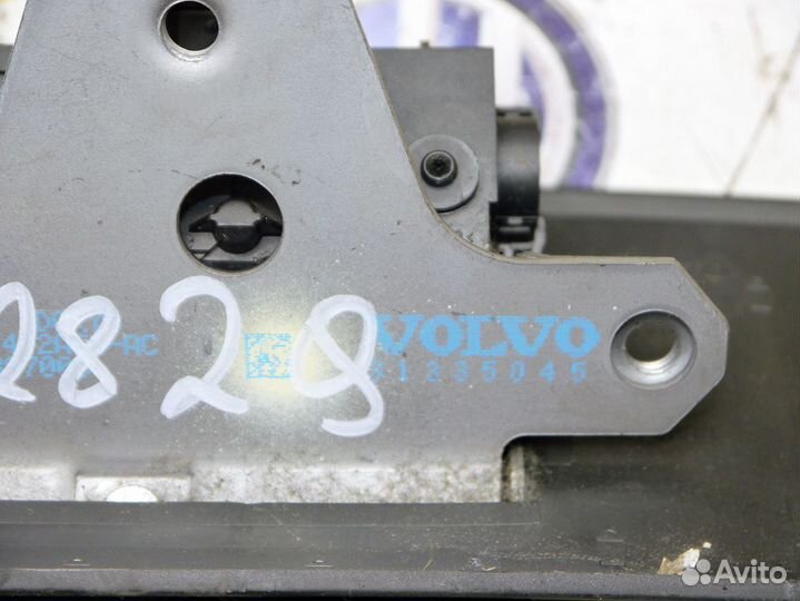 Замок крышки багажника Вольво S40-2 S60-2 XC60 V60