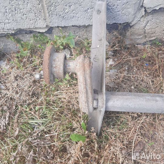 Ось в сборе для легкого прицепа