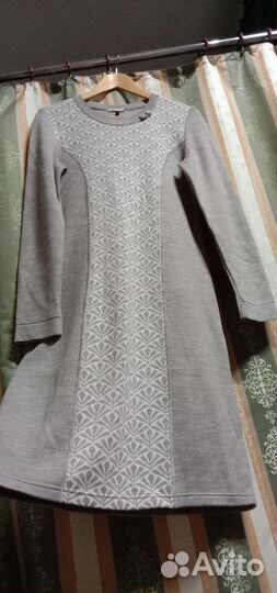 Тёплое трикотажное платье 48 размер