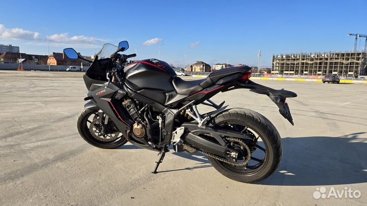 Honda CBR650R