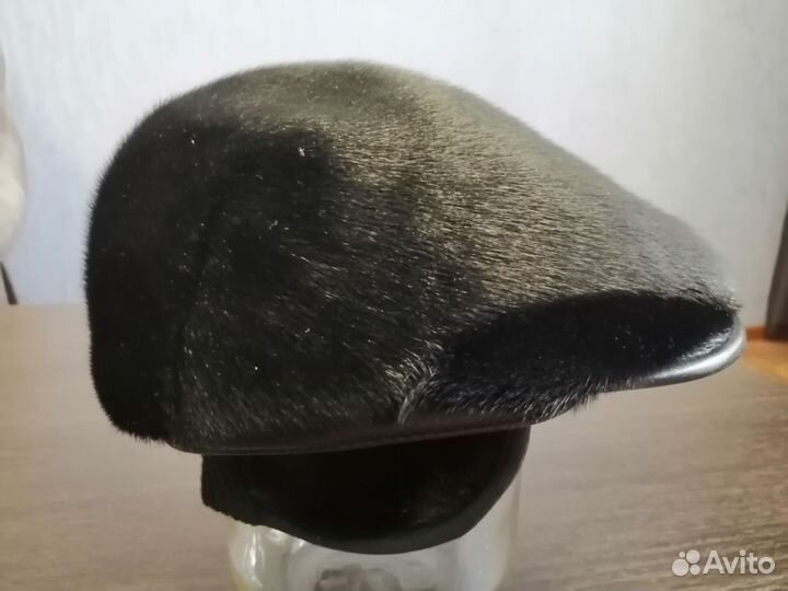 Меховая мужская кепка из нерпы