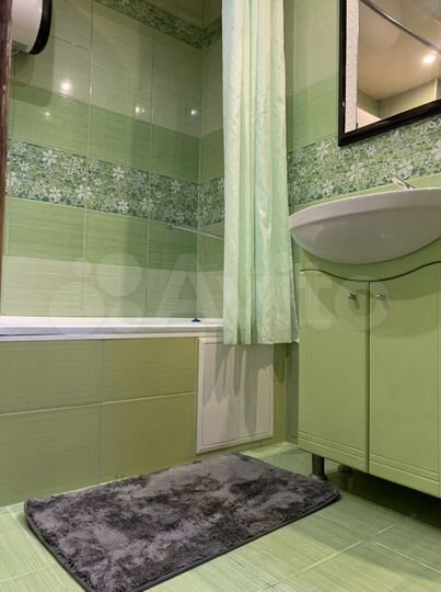 2-к. квартира, 65 м², 1/5 эт.