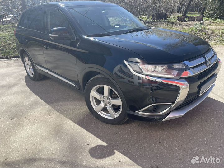 Mitsubishi Outlander 2.0 CVT, 2016, 230 000 км