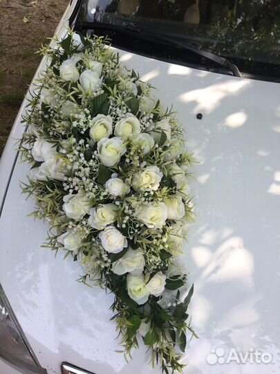 Свадебные украшения на машину