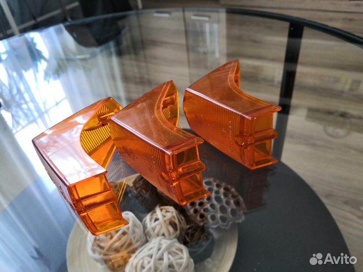 Стекла поворотников москвич 412,2140