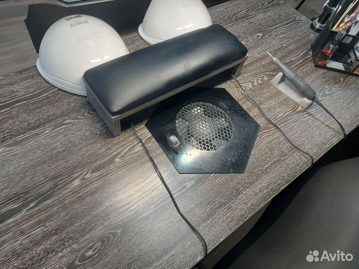 Маникюрный пылесос встраиваемый