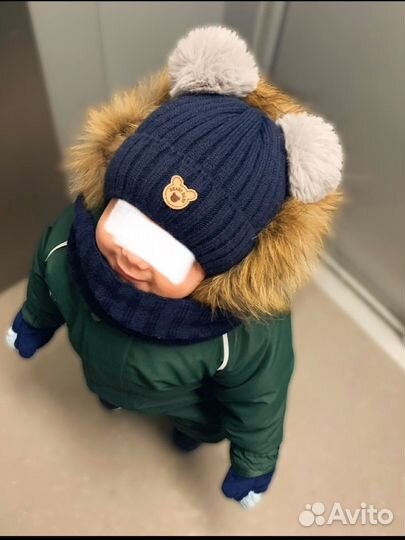 Зимние шапка со снудом + варежки