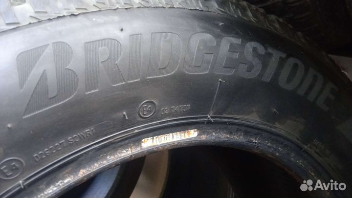 Bridgestone Ice Cruiser 7000S 205/60 R16