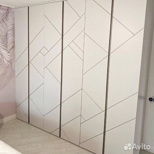 Шкаф стенка