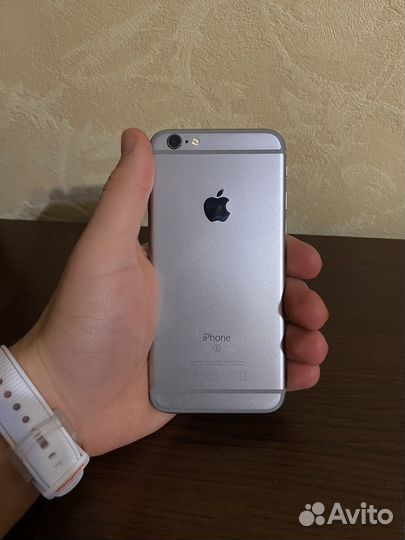 iPhone 6S, 32 ГБ