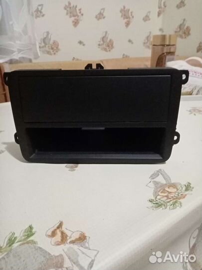 Рамка полка для магнитолы VW Polo- VW Jetta