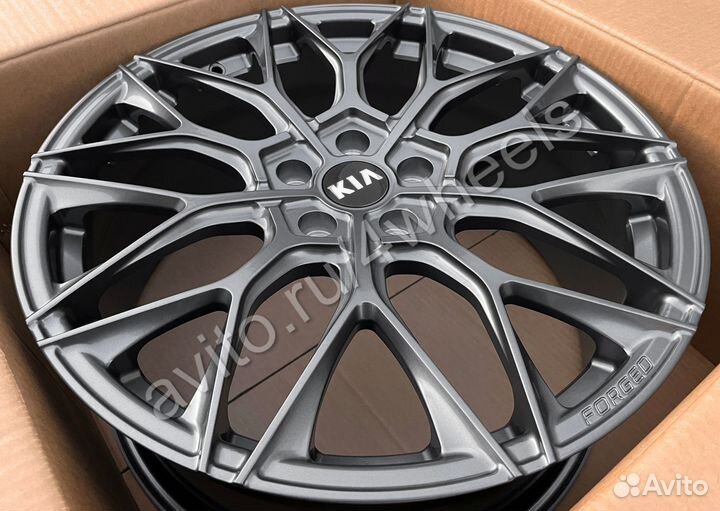 Кованые диски Kia Sportage R20 наличие