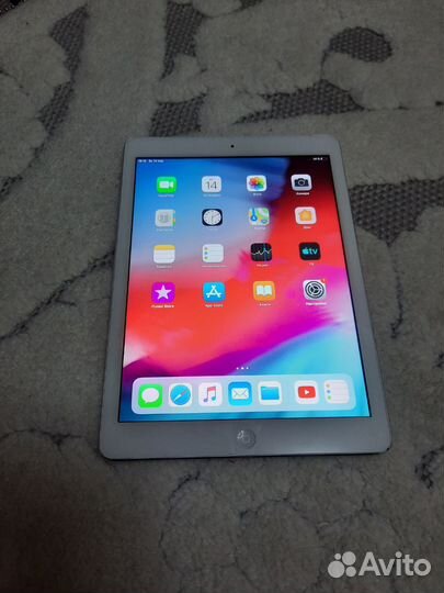Планшет apple iPad