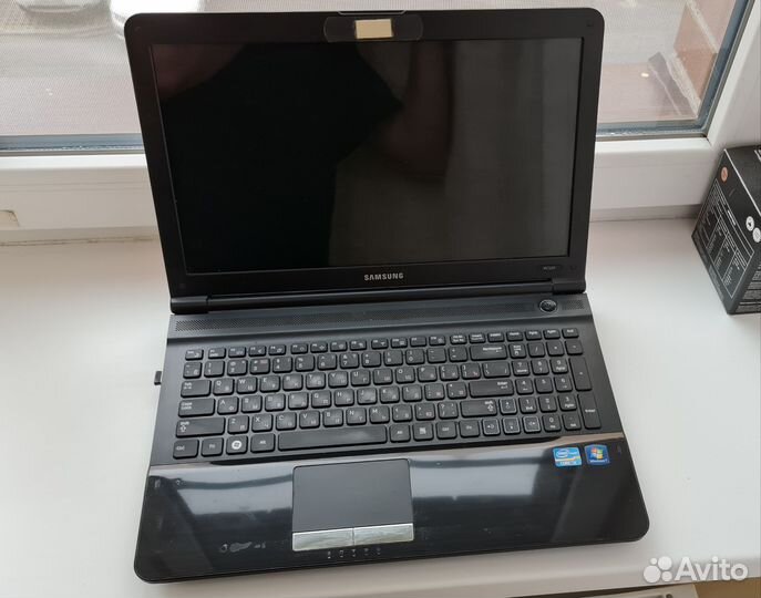 Ноутбук Samsung RC520