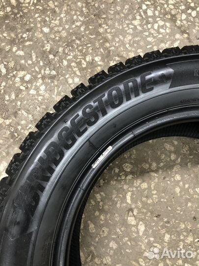 Bridgestone Ice Cruiser 7000S 225/60 R17