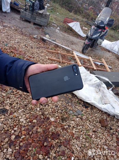 iPhone 7 Plus, 32 ГБ