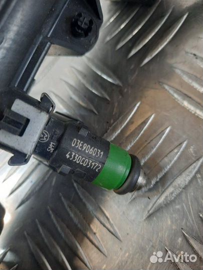 Топливная рампа Skoda Fabia 1 хэтчбек 1.2 BME 2005