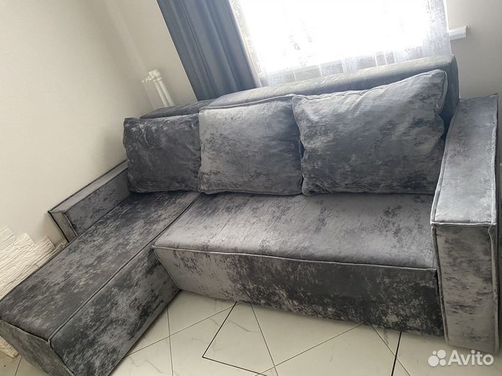 Угловой диван