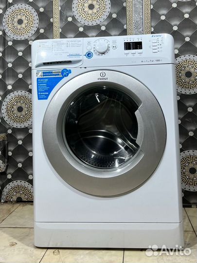 Стиральная машина бу в отличном состоянии