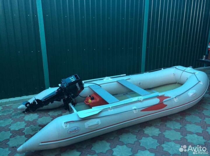 Лодка пвх с мотором Тохатсу 18лс