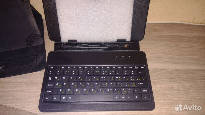 Чехлы для планшета 10 дюймов с клавиатурой