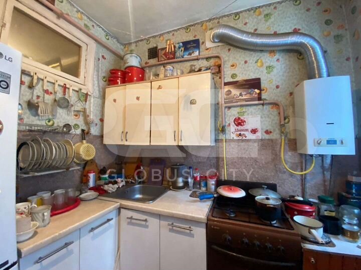 2-к. квартира, 44 м², 1/4 эт.