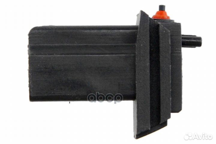 Кнопка замка 5-й двери багажника (квадрат) C-2