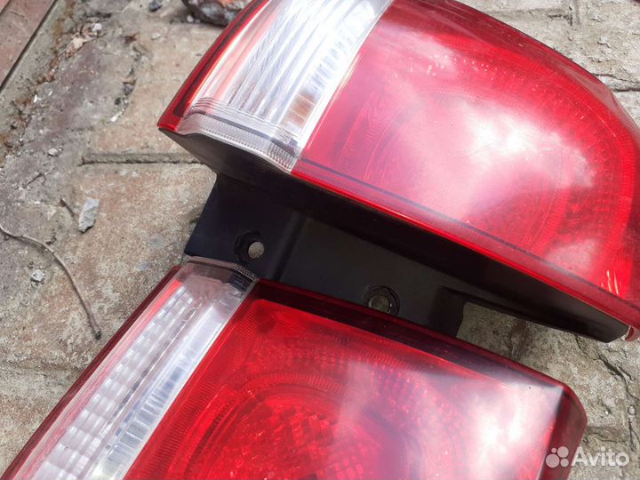 Фонарь задний Тойота Ленд Крузер 200