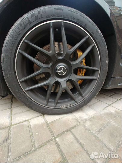 Колпаки mercedes AMG W222