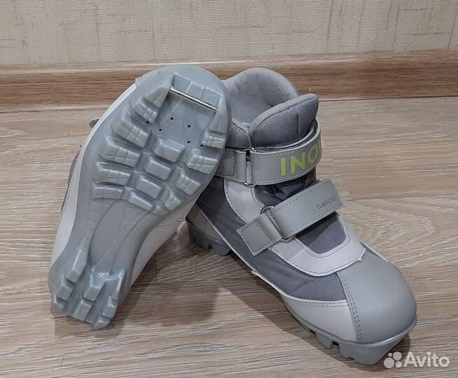 Лыжные ботинки 32 р