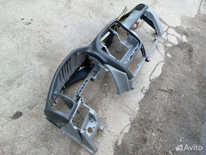 Торпедо стрелянная Toyota Land Cruiser 100