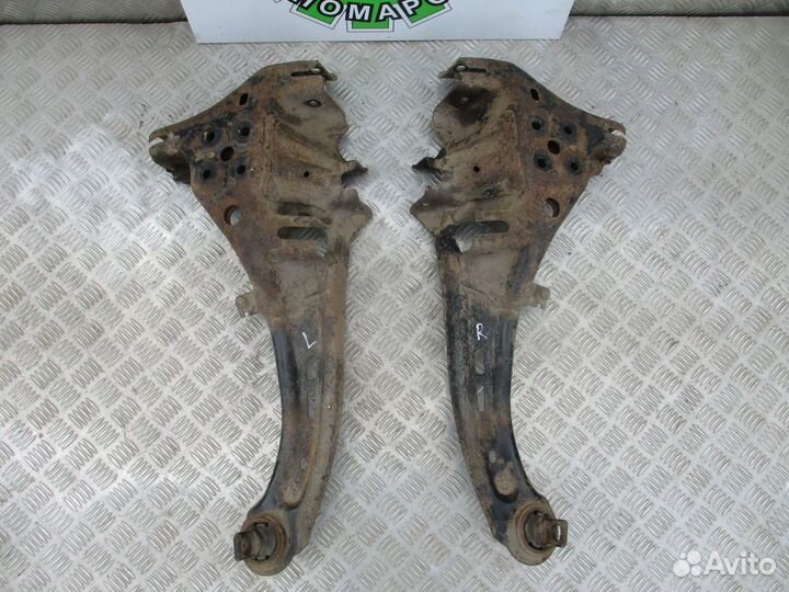 Рычаг задний продольный FAW Besturn B50 2012г