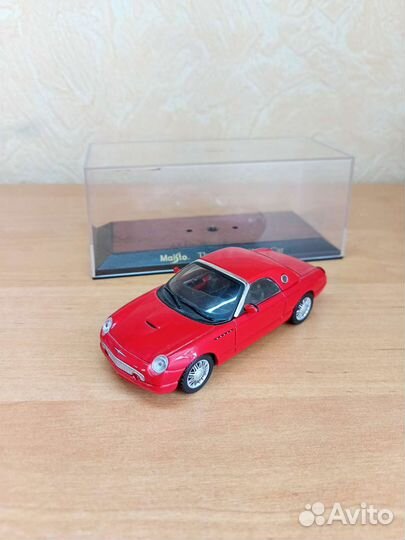 Модели автомобилей 1:43 Cararama, Maisto, Motormax