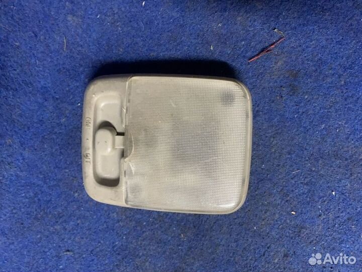 Плафон подсветки салона Nissan Expert venw11