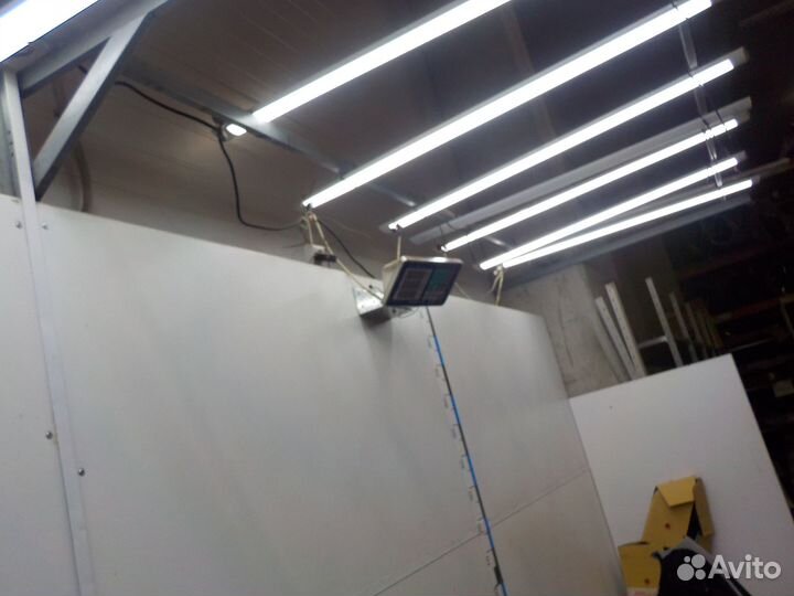 Б/У Б/У Фара правая Geely Emgrand 2021- 7051044900