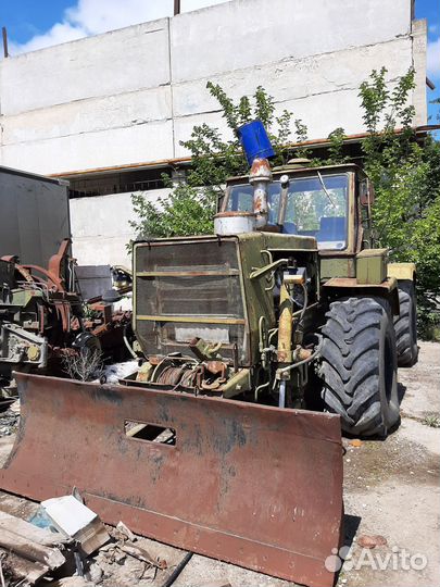 Трактор Т-150к Траншеекопатель