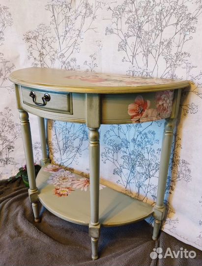 Столик Италия консоль массив винтаж