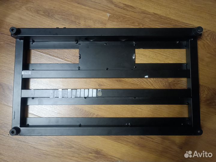 Педалборд для гитарных педалей 65х32 см