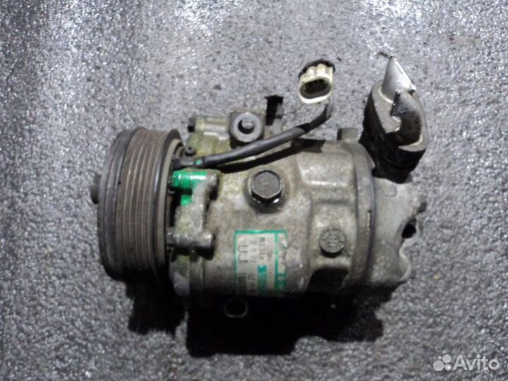 Компрессор кондиционера Opel Astra X16SZR