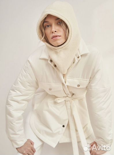 Капор женский вязаный