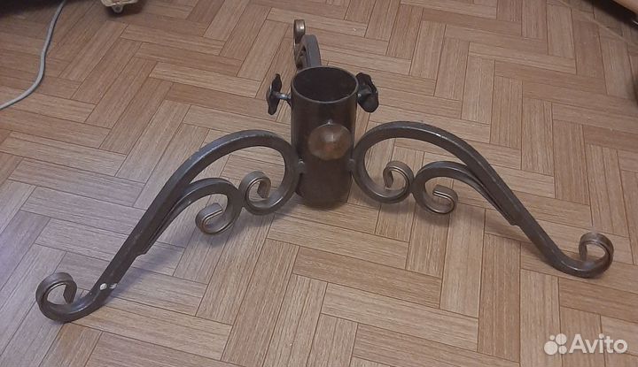 Подставка под новогоднюю елку