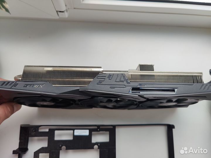 Охлаждение видеокарты asus RX 5700XT