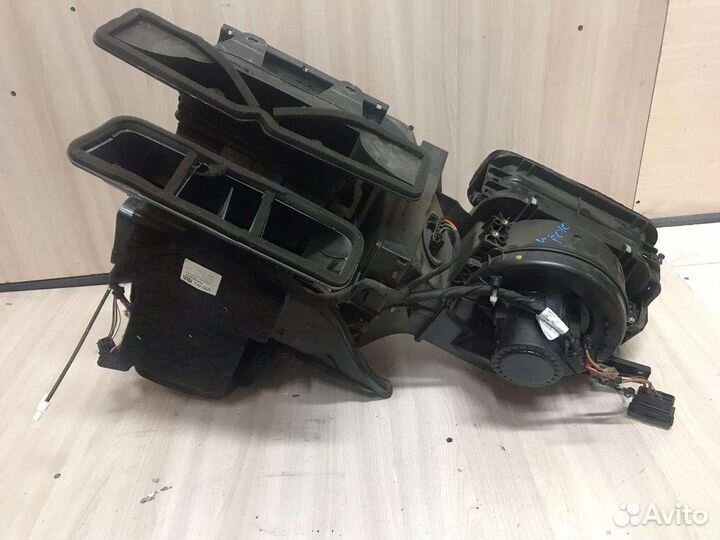 Корпус печки volkswagen polo sedan 5