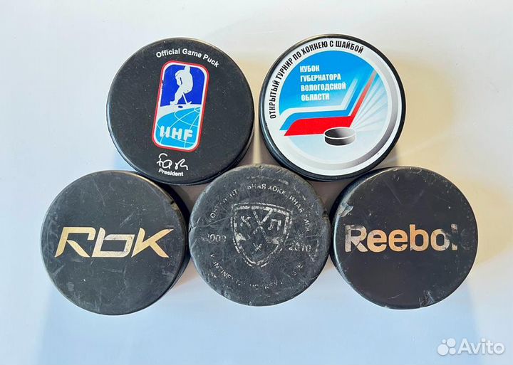 Хоккейные шайбы