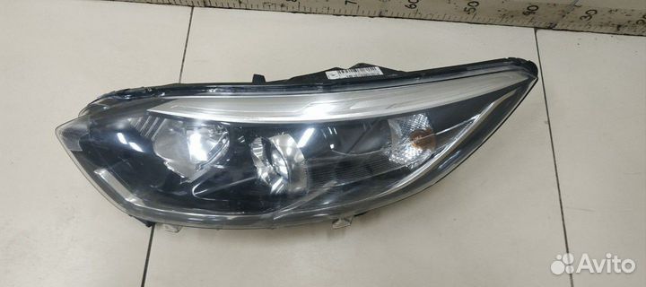 Фара передняя левая Renault Kaptur