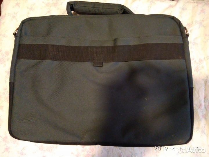 Сумки для ноутбуков с диагональю экрана до 16